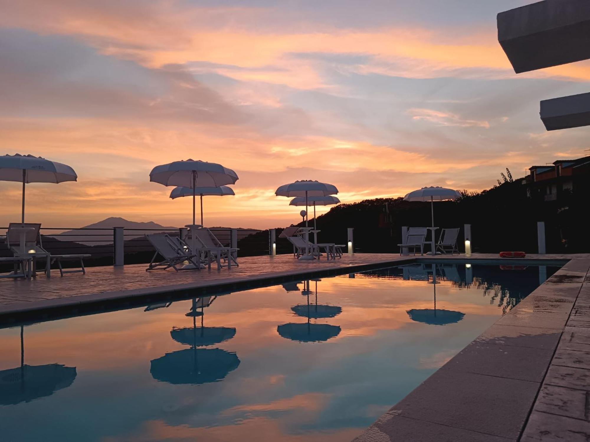 Tenuta Vallina - Golfo Di Policastro Tortorella Екстериор снимка